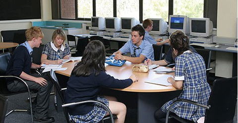Hawthorn Secondary College - Adelaide Schools 1