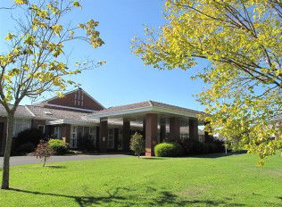 Lilydale Adventist Academy - Adelaide Schools 1