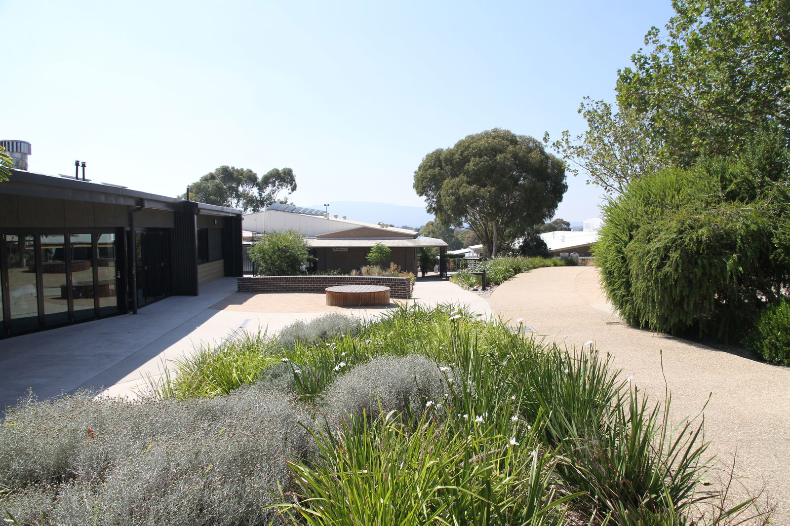 Wantirna VIC Adelaide Schools