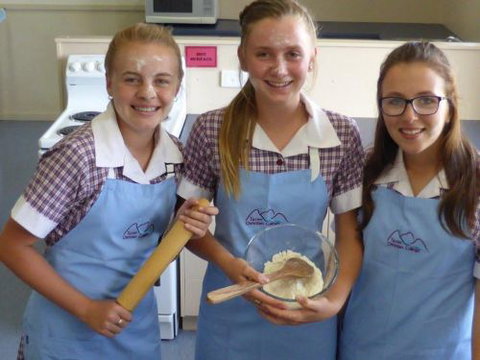 Taree Christian College - Adelaide Schools 5