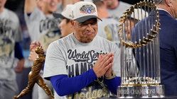 Dave Roberts calls criticism of Dodgers' spending 'lazy,' says rivals should 'look in the mirror' Adelaide Schools